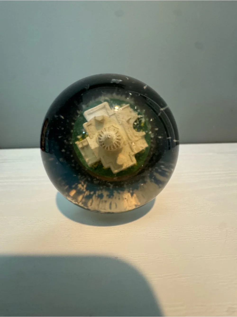 Washington Dome Snow Globe - Blue and Cream Collectible